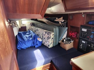 IZMADA 22 Aft Cabin