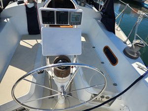 IZMADA 35 Cockpit