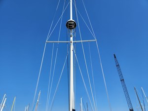 IZMADA 45 Mast Radar