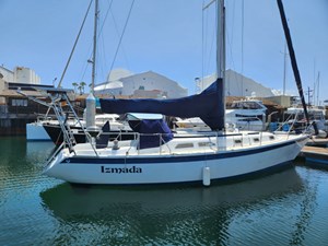 IZMADA 49 Dockside 1