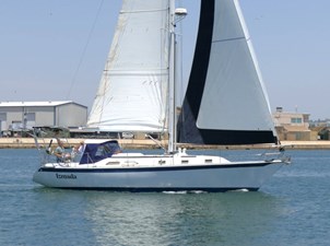 IZMADA 1 38 Ericson 38 IZMADA