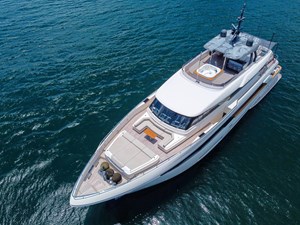 Custom Line Navetta 33 3 