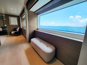 Custom Line Navetta 33 21 