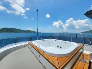 Custom Line Navetta 33 46 