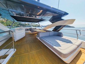 Sunseeker 86 Yacht 48