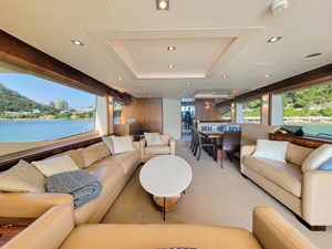 Sunseeker 86 Yacht 3 