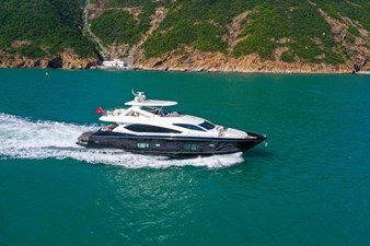 Sunseeker 86 Yacht 7 