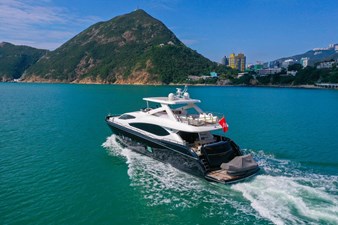 Sunseeker 86 Yacht 10 