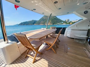 Sunseeker 86 Yacht 13 