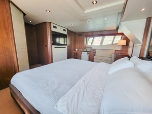 Sunseeker 86 Yacht 48 