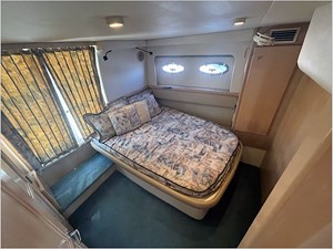 40' Carver 1998 400 CMY 17 