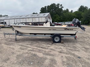 17' Mako 2014 Pro 17 Skiff 2 