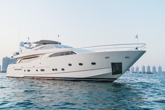 MAESTRO 7 MAESTRO 2007 CUSTOM LINE Custom Line 112 Motor Yacht Yacht MLS #446198 7