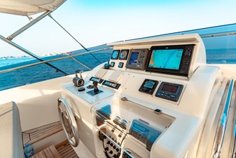 MAESTRO 13 MAESTRO 2007 CUSTOM LINE Custom Line 112 Motor Yacht Yacht MLS #446198 13