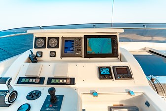 MAESTRO 14 MAESTRO 2007 CUSTOM LINE Custom Line 112 Motor Yacht Yacht MLS #446198 14