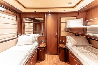MAESTRO 31 MAESTRO 2007 CUSTOM LINE Custom Line 112 Motor Yacht Yacht MLS #446198 31