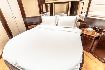 MAESTRO 35 MAESTRO 2007 CUSTOM LINE Custom Line 112 Motor Yacht Yacht MLS #446198 35
