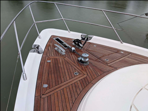 PRINCESS V65 SPORT YACHT 19