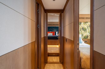 Karibu 28 Karibu 2013 OYSTER 885 Sloop Yacht MLS #446211 28