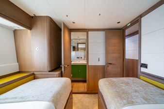 Karibu 39 Karibu 2013 OYSTER 885 Sloop Yacht MLS #446211 39