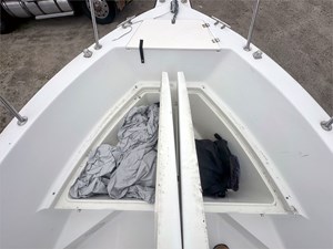 23' Hydra-Sports 2000 Seahorse 27