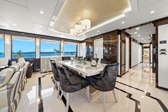 OBSESSION 6 Dining Area