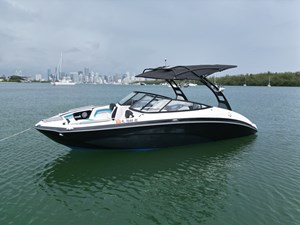 YAMAHA 242 X E-SERIES 2