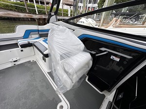YAMAHA 242 X E-SERIES 14