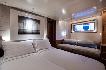 Canova 26