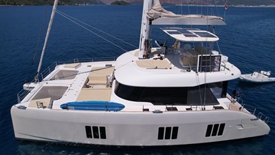 WELCOME BACK 0 Sunreef 50 Welcome Back
