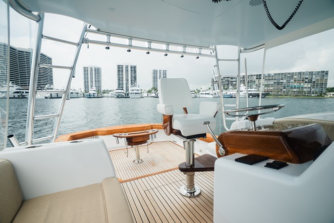 ATTITUDES - Yacht for sale