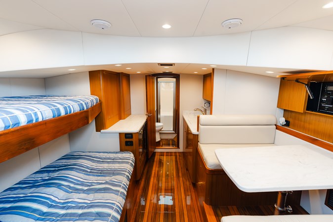 ATTITUDES - Yacht for sale