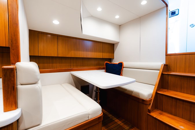 ATTITUDES - Yacht for sale