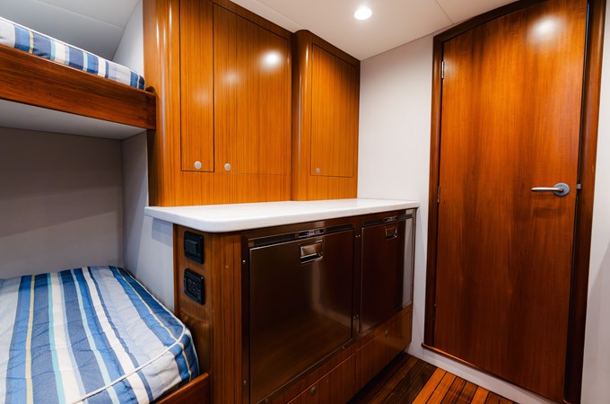 ATTITUDES - Yacht for sale