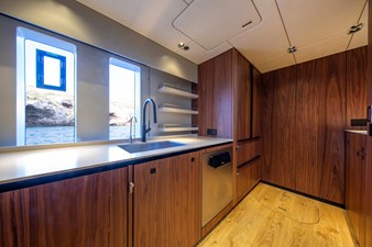 VAHEWA 31 VAHEWA 2024 SUNREEF YACHTS Power Catamaran Motor Yacht Yacht MLS #446313 31