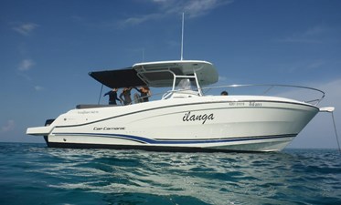 Ilanga 0 1. JEANNEAU - Cap Camarat 9.0CC 2019 (iLanga)