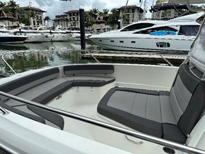 Ilanga 22 23. JEANNEAU - Cap Camarat 9.0CC 2019 (iLanga)