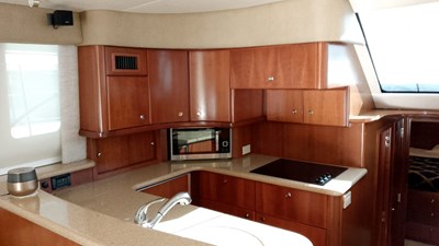 Silverton 45 Convertible 34 