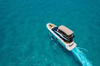 Monte Carlo Yachts MC5 7 