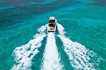 Monte Carlo Yachts MC5 10 