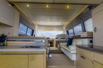 Monte Carlo Yachts MC5 18 