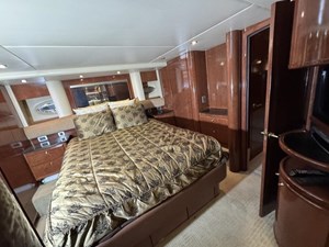 2008 Meridian 580 PILOT HOUSE 23 