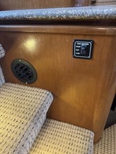 2005 Meridian 490 Pilothouse 6