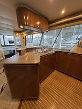 2005 Meridian 490 Pilothouse 13