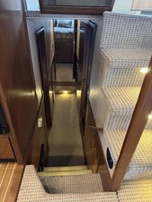 2005 Meridian 490 Pilothouse 14