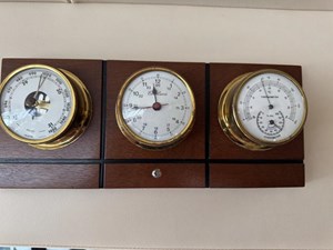 2005 Meridian 490 Pilothouse 17