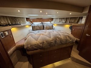2005 Meridian 490 Pilothouse 33