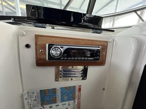 2005 Meridian 490 Pilothouse 38