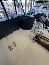 2005 Meridian 490 Pilothouse 41