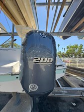 Robalo R222 Center Console 5 